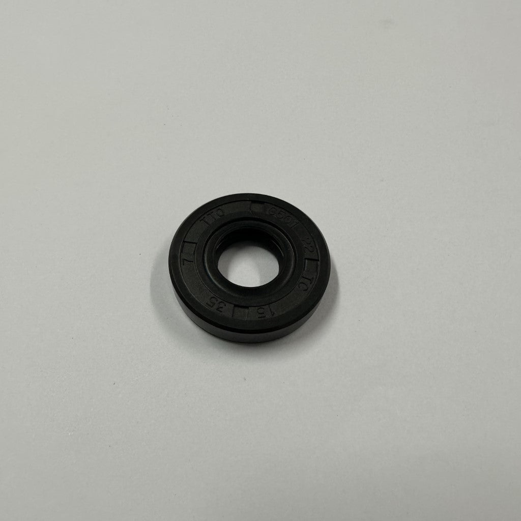 84832 OIL Seal